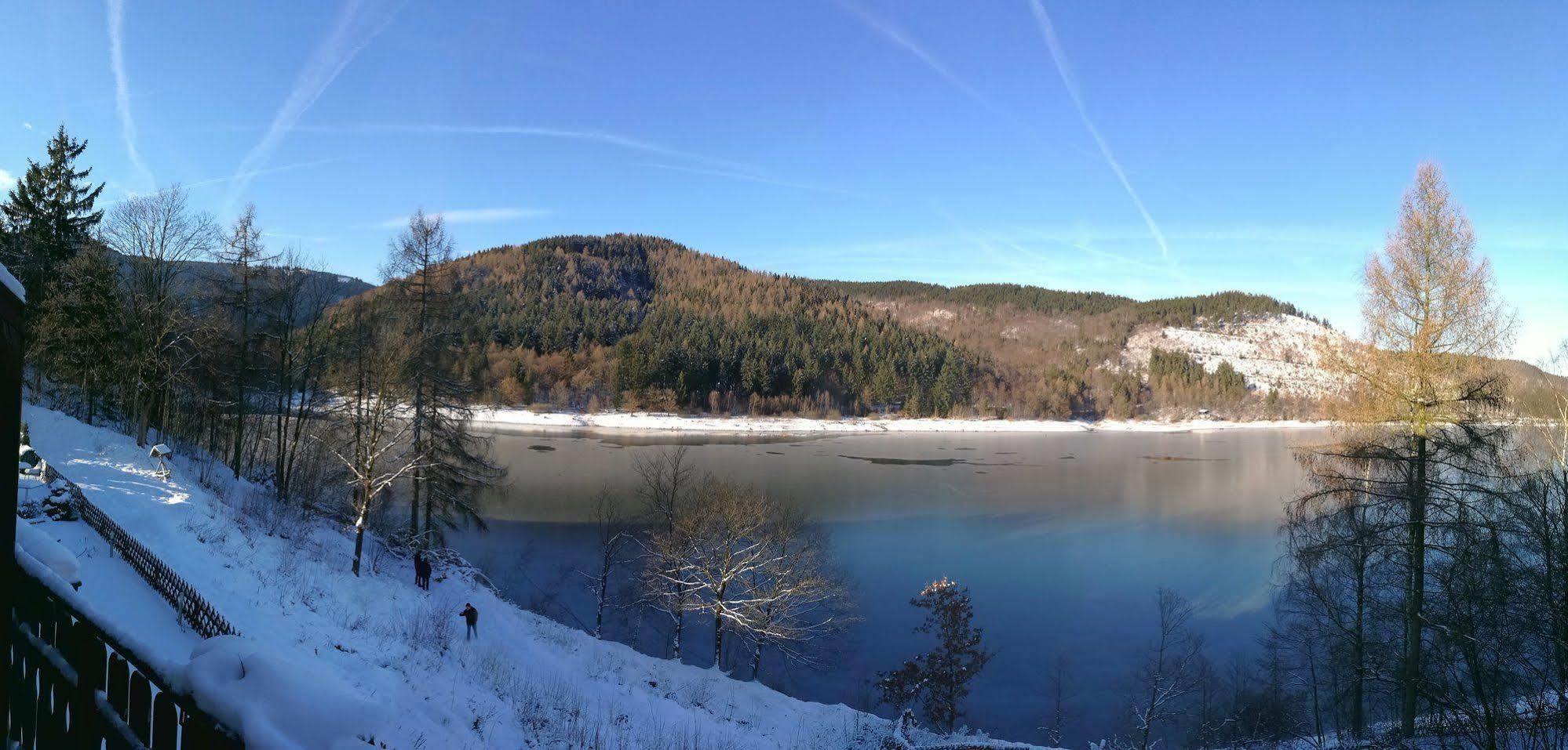 Hotel Berghof Am See Lautenthal Exterior foto